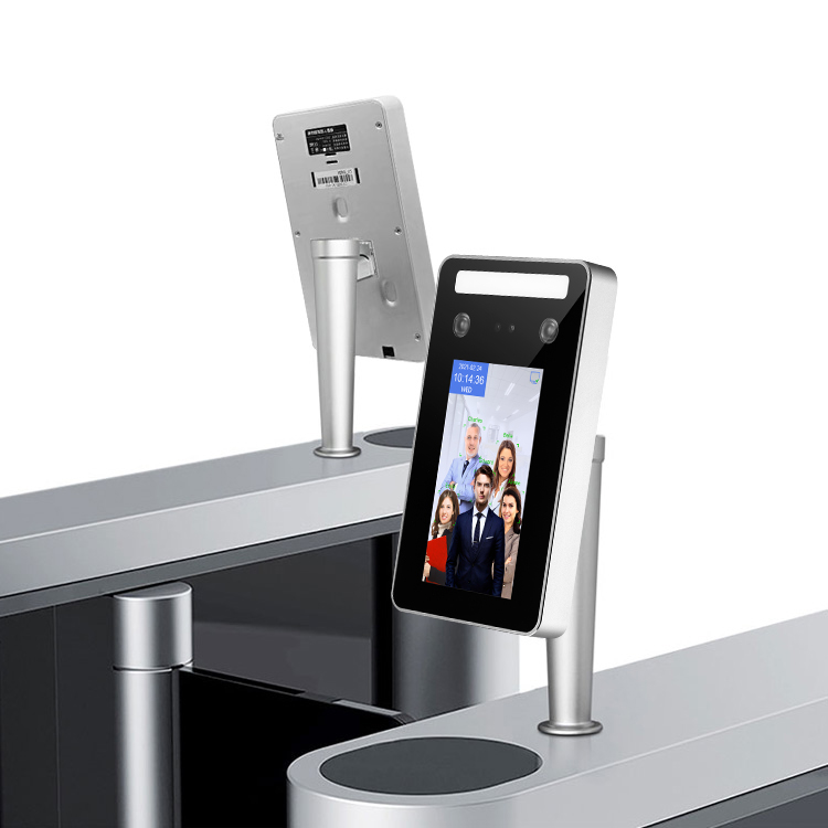 Terminale di Controllo Accessi - Face Recognition Access Control Terminal recensione e prezzo