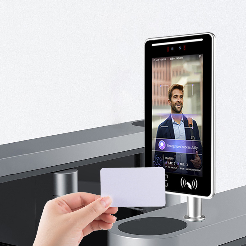 Terminale di Gestione Presenze - Face Recognition Access Control Terminal recensione e prezzo